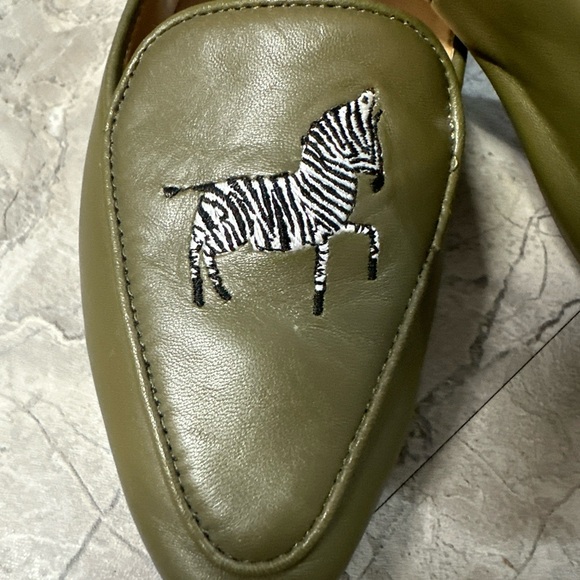 TALBOTS Francesca Zebra Driving Flats Deep Moss Green Nappa Leather 6.5M - Picture 3 of 6